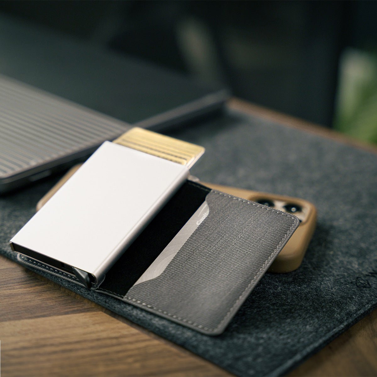 Portefeuille Minimaliste Instantané - OPLX - Atelier Opulence